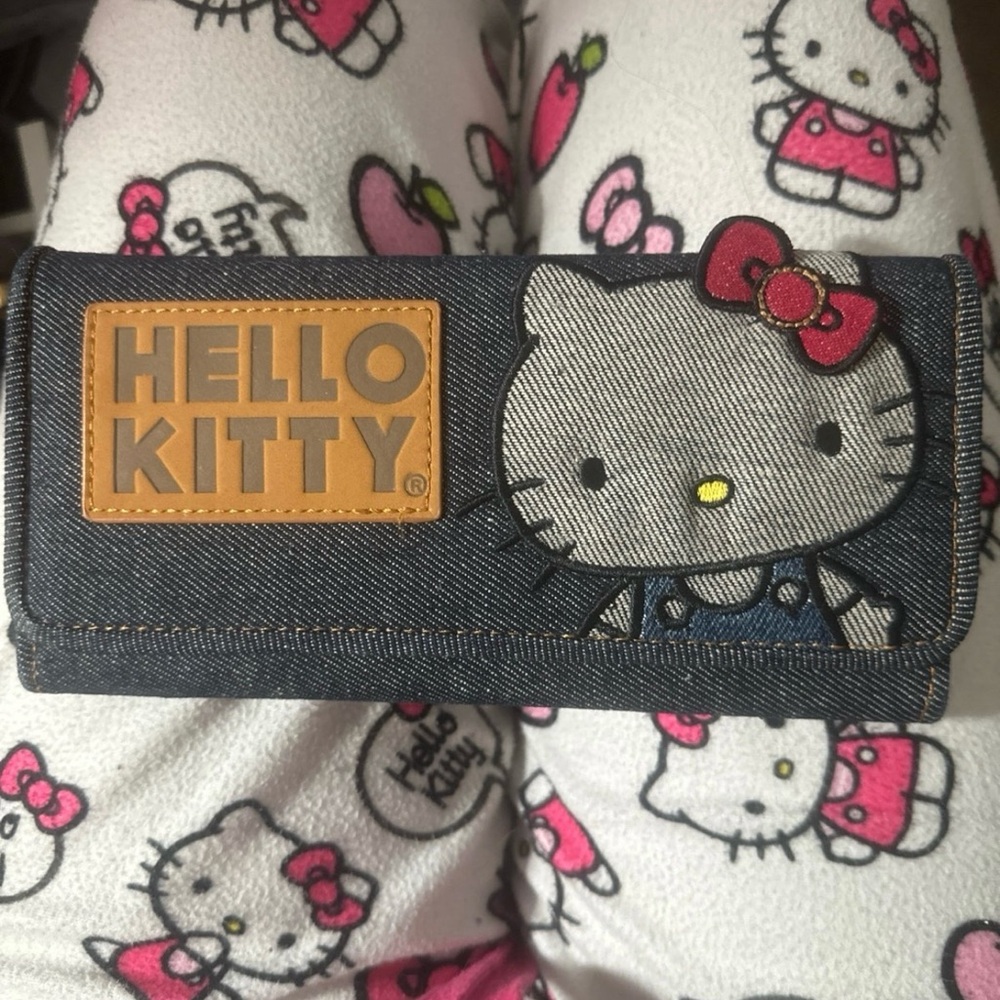 Hello Kitty Denim Wallet